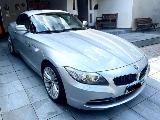 BMW-Z4-2.5 I6 GASOLINA SDRIVE23I AUTOMÁTICO BMW-Z4-2010