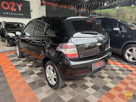 CHEVROLET-AGILE-1.4 MPFI LT 8V FLEX 4P MANUAL CHEVROLET-AGILE-2013