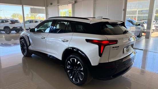 CHEVROLET-BLAZER EV-2024