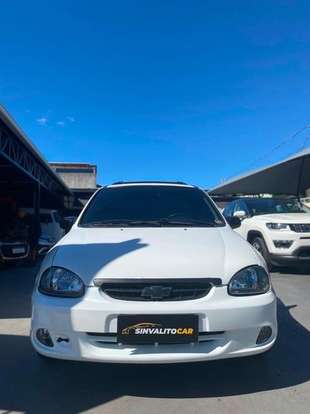 CHEVROLET-CORSA-2002