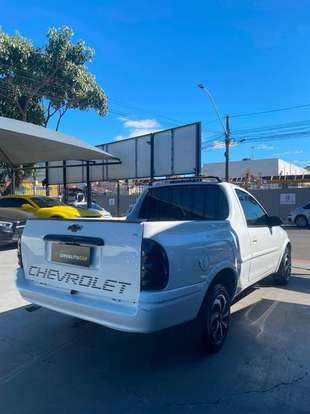 CHEVROLET-CORSA-2002