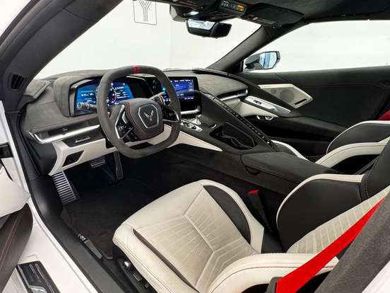 CHEVROLET-CORVETTE-2022