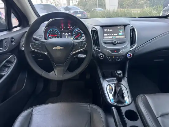 CHEVROLET-CRUZE-2017