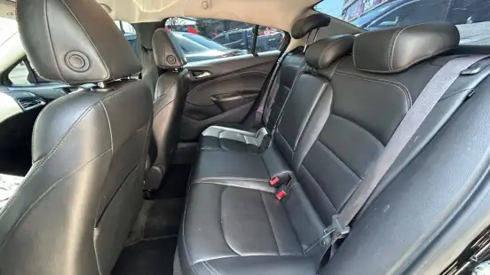CHEVROLET-CRUZE-2017