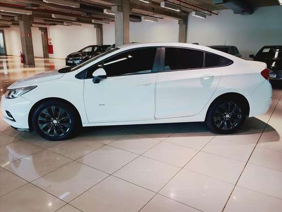 CHEVROLET-CRUZE-2017