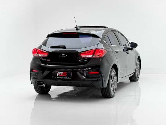 CHEVROLET-CRUZE-2021