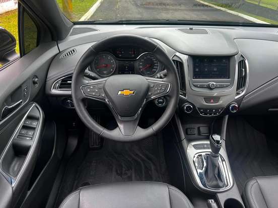 CHEVROLET-CRUZE-2023