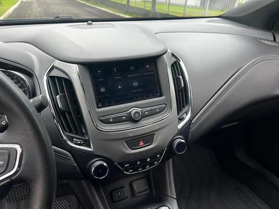 CHEVROLET-CRUZE-2023