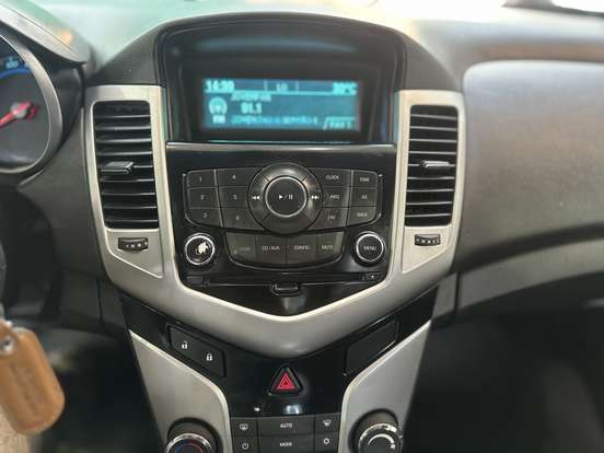 CHEVROLET-CRUZE-1.8 LT 16V FLEX 4P AUTOMÁTICO CHEVROLET-CRUZE-2015