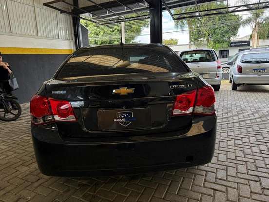 CHEVROLET-CRUZE-2015