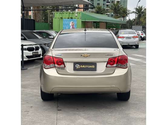 CHEVROLET-CRUZE-2012