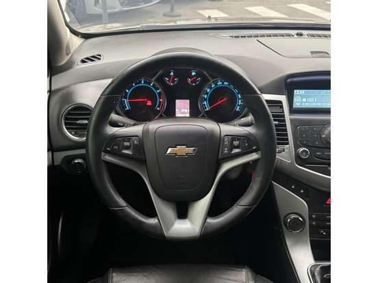 CHEVROLET-CRUZE-2012