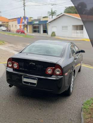 CHEVROLET-MALIBU-2010