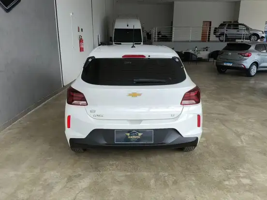 CHEVROLET-ONIX-2022