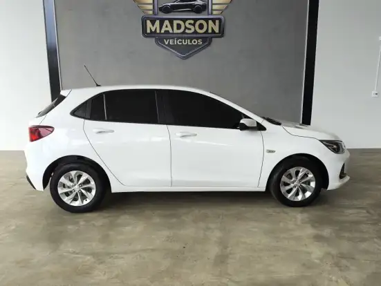 CHEVROLET-ONIX-2022