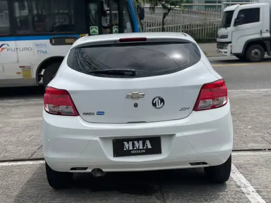 CHEVROLET-ONIX-1.0 MPFI JOY 8V FLEX 4P MANUAL CHEVROLET-ONIX-2018