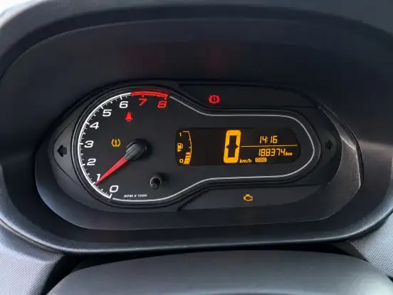 CHEVROLET-ONIX-1.0 MPFI JOY 8V FLEX 4P MANUAL CHEVROLET-ONIX-2018