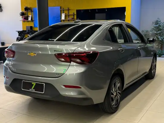 CHEVROLET-ONIX-1.0 TURBO FLEX PLUS LT MANUAL CHEVROLET-ONIX-2023