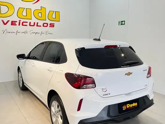 CHEVROLET-ONIX-1.0 TURBO FLEX PLUS LTZ AUTOMÁTICO CHEVROLET-ONIX-2025