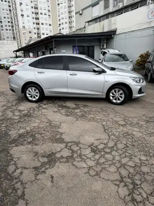 CHEVROLET-ONIX-2021