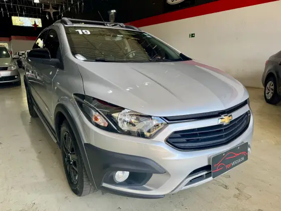 CHEVROLET ONIX 1.4 MPFI ACTIV 8V FLEX 4P AUTOMÁTICO