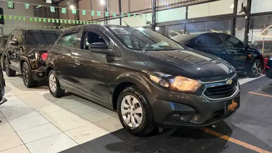 CHEVROLET-ONIX-2017