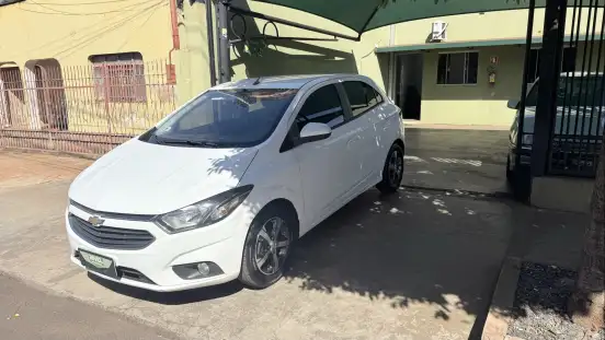 CHEVROLET-ONIX-1.4 MPFI LTZ 8V FLEX 4P AUTOMÁTICO CHEVROLET-ONIX-2019
