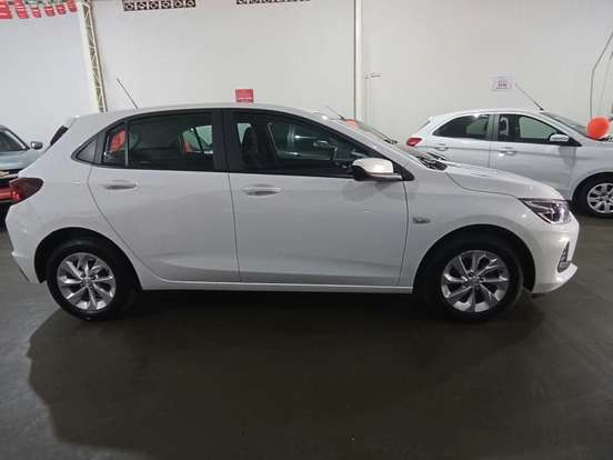 CHEVROLET-ONIX-2021