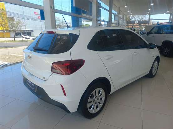 CHEVROLET-ONIX-2022
