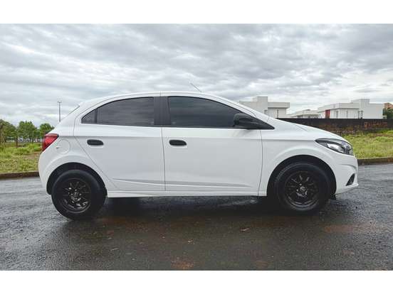 CHEVROLET-ONIX-2020