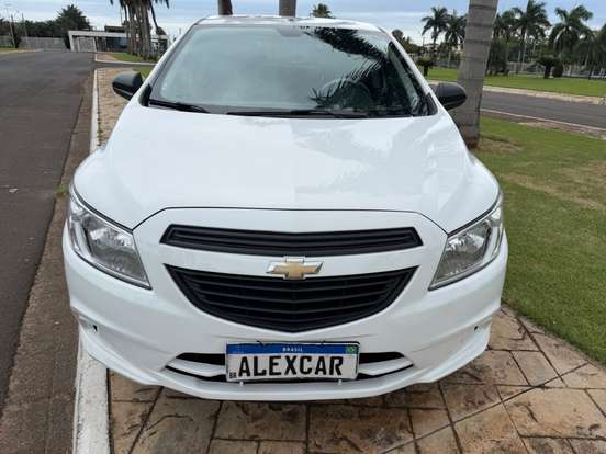 CHEVROLET-ONIX-2017