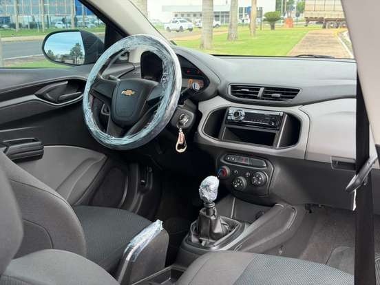 CHEVROLET-ONIX-2017