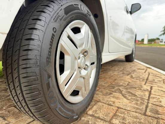 CHEVROLET-ONIX-2017
