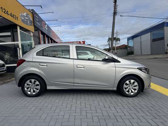 CHEVROLET-ONIX-1.0 MPFI LT 8V FLEX 4P MANUAL CHEVROLET-ONIX-2018