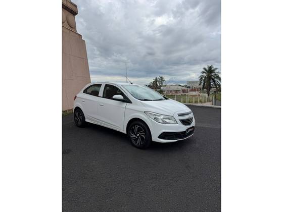 CHEVROLET ONIX 1.0 MPFI LT 8V FLEX 4P MANUAL
