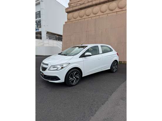 CHEVROLET-ONIX-1.0 MPFI LT 8V FLEX 4P MANUAL CHEVROLET-ONIX-2013