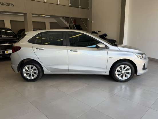 CHEVROLET-ONIX-1.0 TURBO FLEX LT AUTOMÁTICO CHEVROLET-ONIX-2020