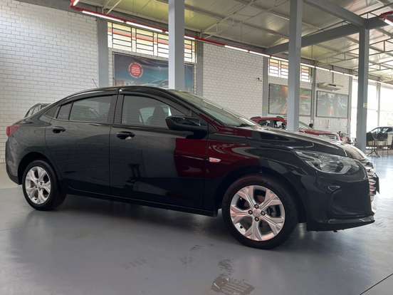 CHEVROLET-ONIX-2022