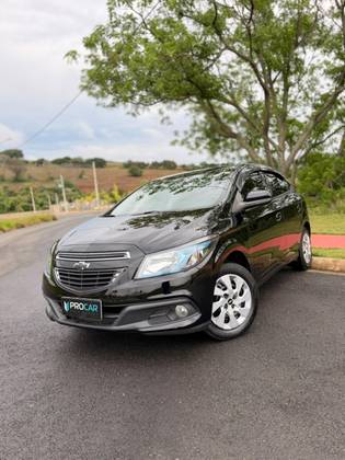 CHEVROLET ONIX 1.4 MPFI LT 8V FLEX 4P MANUAL