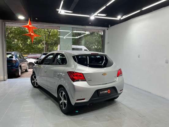 CHEVROLET-ONIX-1.4 MPFI LTZ 8V FLEX 4P AUTOMÁTICO CHEVROLET-ONIX-2019