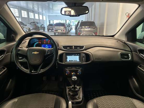 CHEVROLET-ONIX-2018