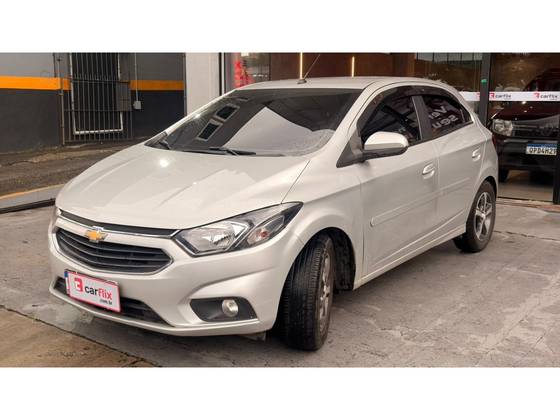 CHEVROLET ONIX 1.4 MPFI LTZ 8V FLEX 4P MANUAL