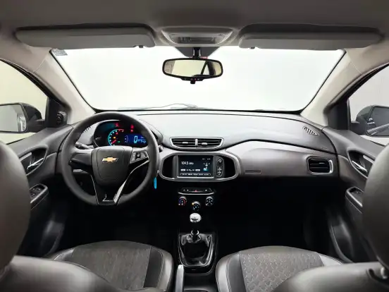 CHEVROLET-PRISMA-2017