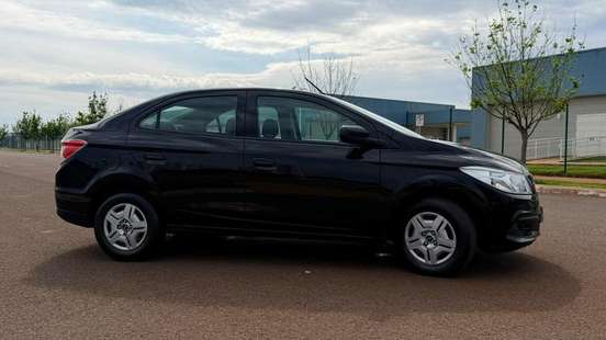 CHEVROLET-PRISMA-2015