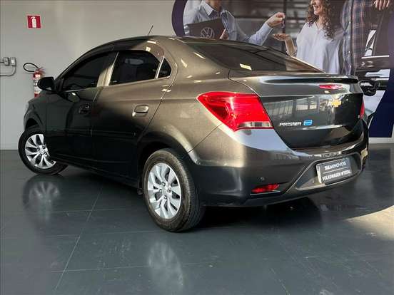 CHEVROLET-PRISMA-2017