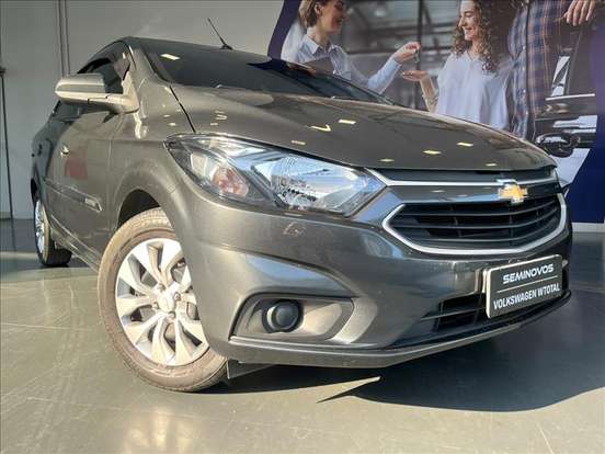 CHEVROLET-PRISMA-2017