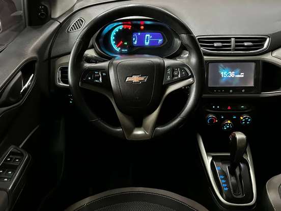 CHEVROLET-PRISMA-2014