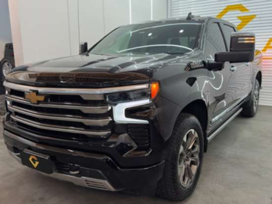 CHEVROLET-SILVERADO-5.3 V8 GASOLINA 1500 HIGH COUNTRY 4X4 AUTOMÁTICO CHEVROLET-SILVERADO-2023