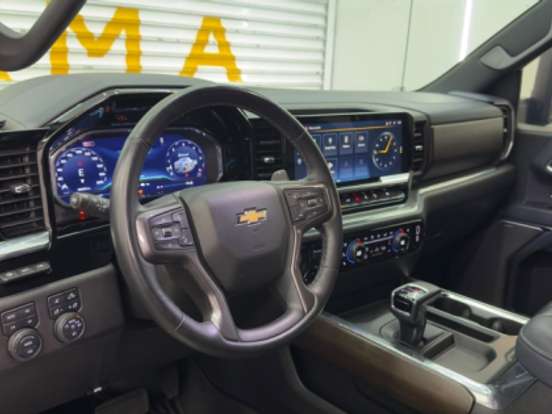 CHEVROLET-SILVERADO-5.3 V8 GASOLINA 1500 HIGH COUNTRY 4X4 AUTOMÁTICO CHEVROLET-SILVERADO-2023