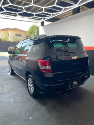 CHEVROLET-SPIN-1.8 LTZ 8V FLEX 4P AUTOMÁTICO CHEVROLET-SPIN-2017